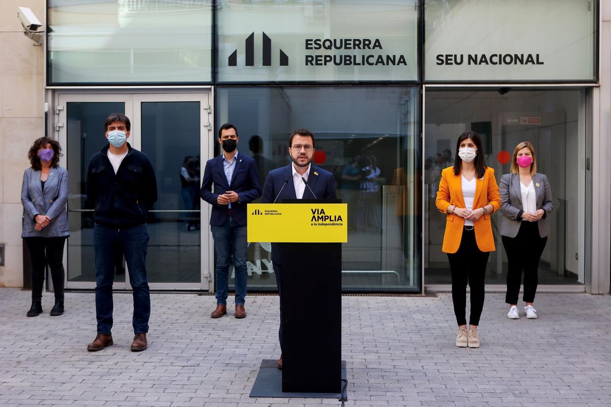 Pere Aragonès, en rueda de prensa junto a otros dirigentes de ERC