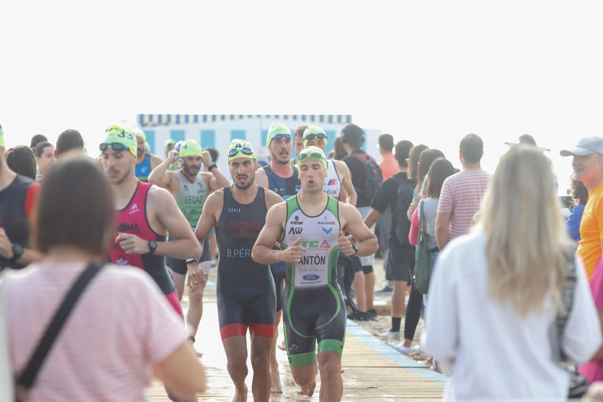 Búscate en el III Triatló de València - Playtja de la Malvarrosa