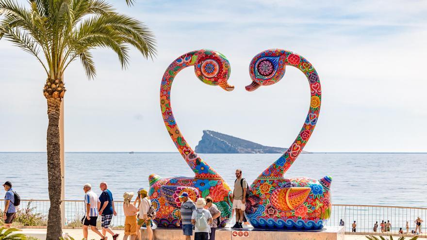 El arte monumental ha encontrado en Benidorm el escenario perfecto para su mejor exhibición.