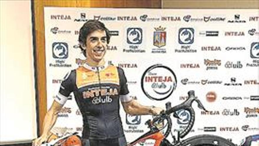 Rafael Márquez gana una Meta Volante en la XXVI Playa de Palma -Challenge Ciclista a Mallorca