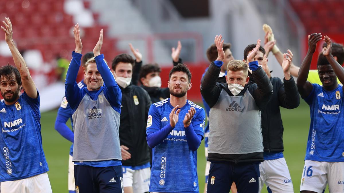 En imágenes: el derbi entre el Sporting y el Real Oviedo