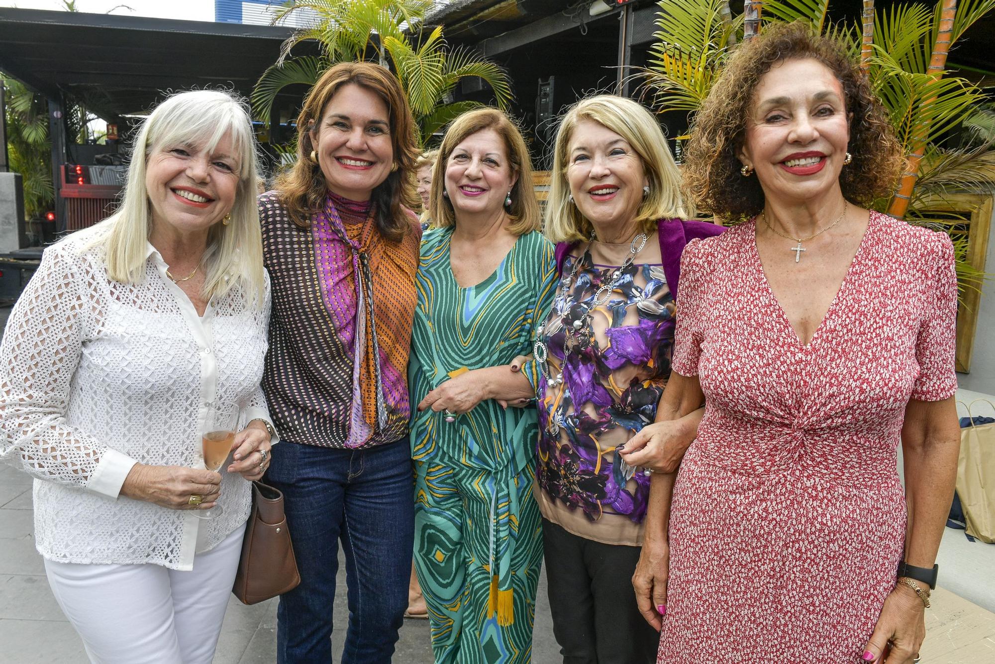 Un día en la campaña electoral de Jimena Delgado, candidata del PP al Ayuntamiento de Las Palmas de Gran Canaria