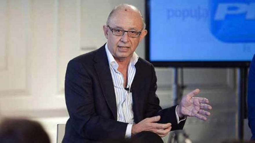 Montoro: &quot;En 2014 los españoles dirán adiós a la crisis&quot;