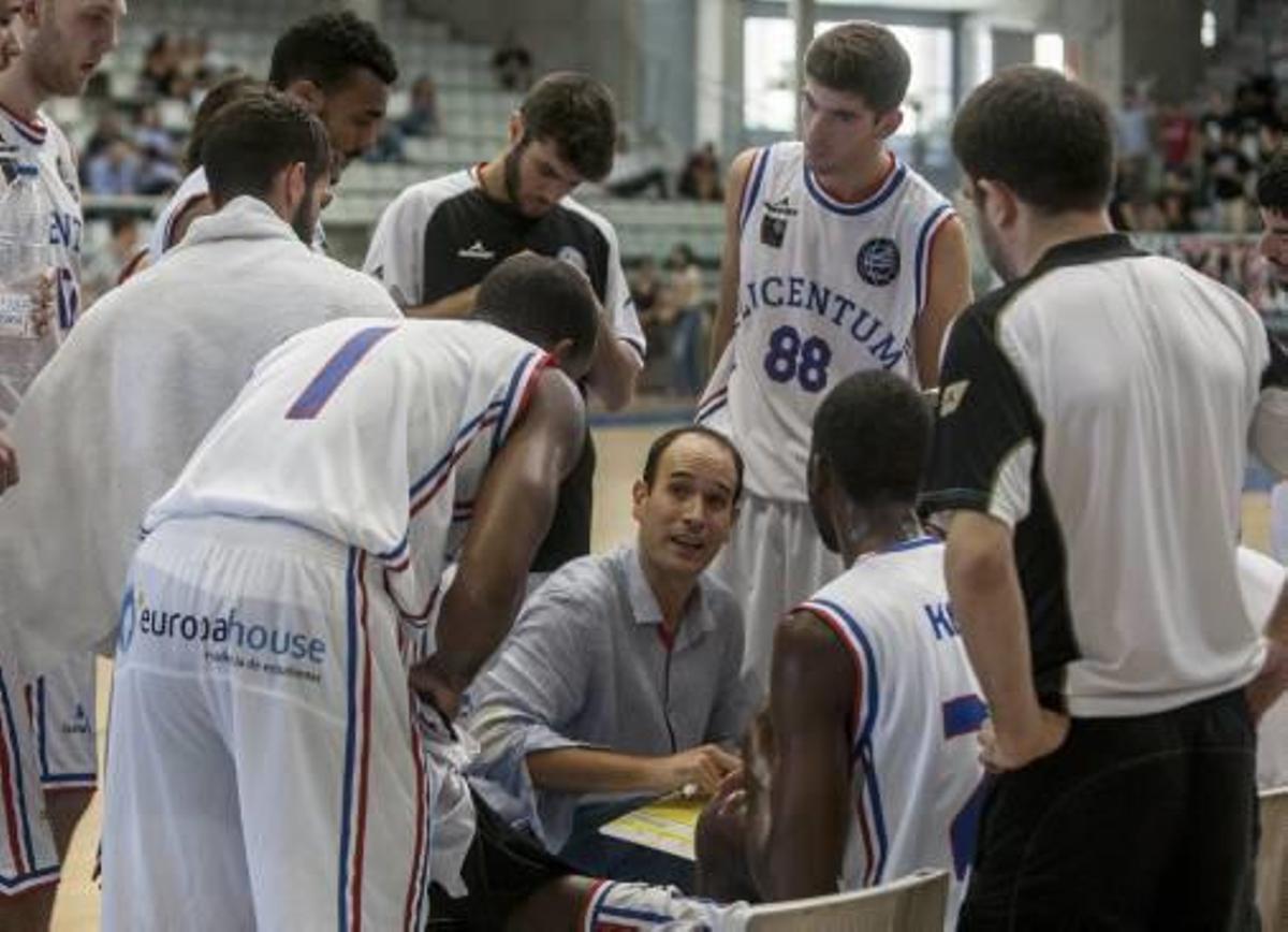 La Fundación Lucentum busca su segundo triunfo en Málaga