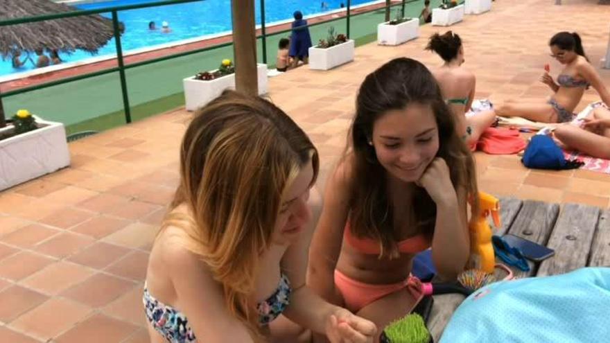 Primeros chapuzones en la Piscina Municipal de Alcoy