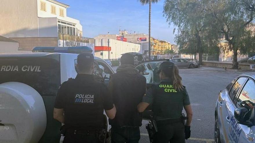 Detenido un joven por una oleada de robos en coches en sa Pobla