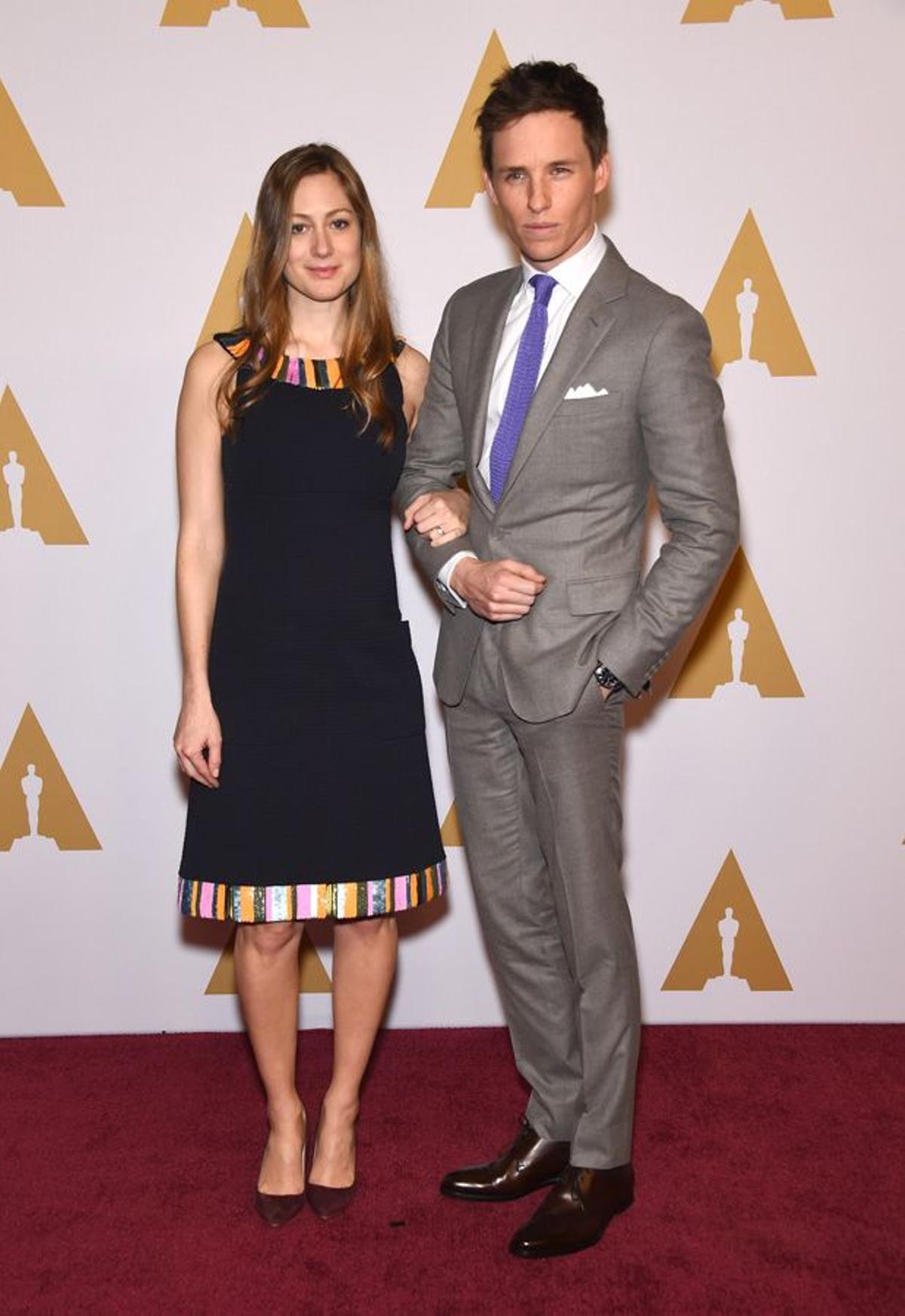 Eddie Redmayne y Hannah Bagshawe en el almuerzo previo a los Oscar