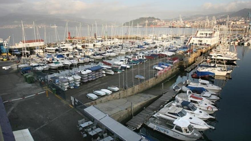 Vista general del puerto deportivo del Náutico en Vigo