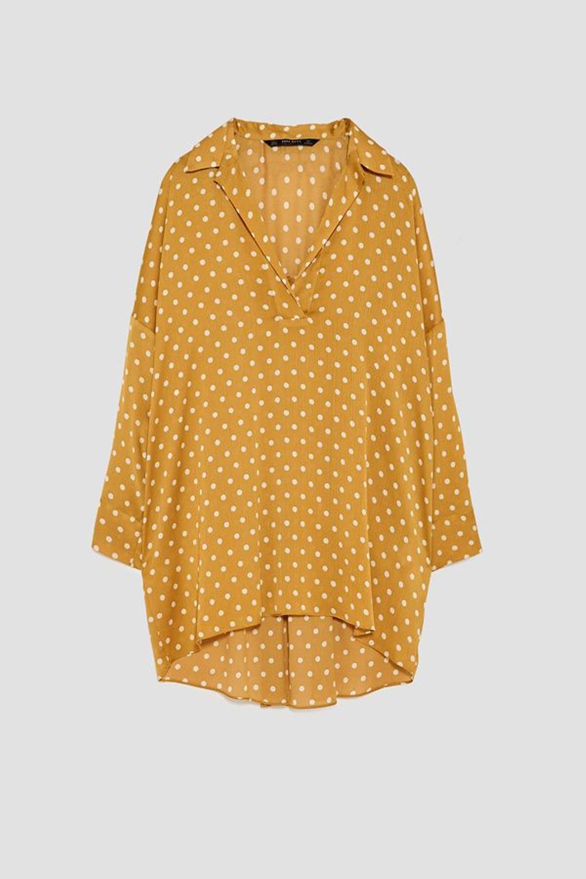 Nuevo en tienda: blusa de topos de Zara