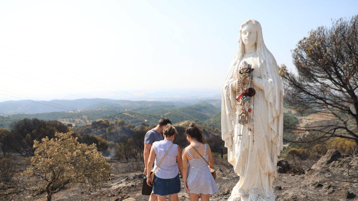 El fuego rozó la tragedia en Cerro Muriano