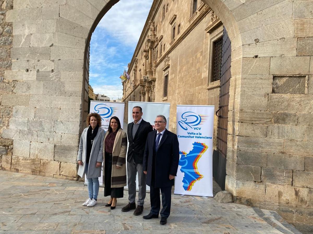 Un instante de la presentación, este miércoles en Orihuela