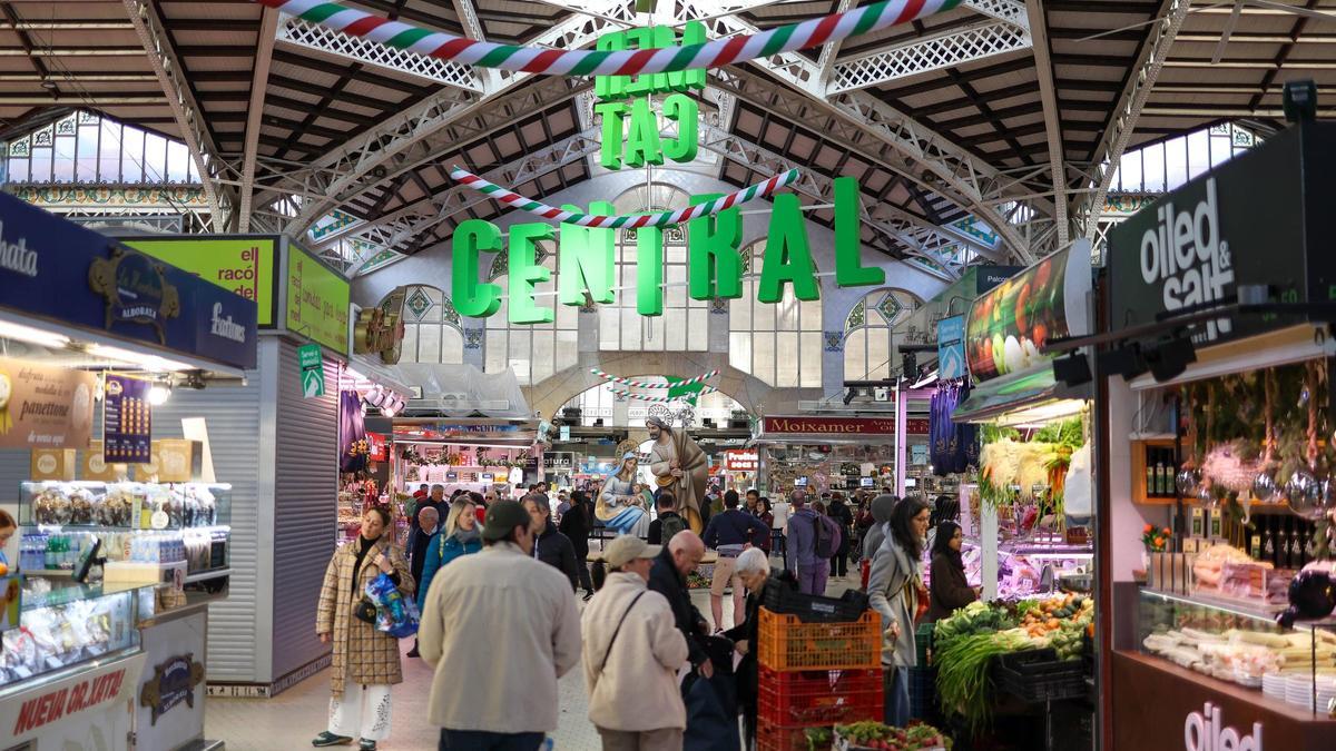 El Mercado Central multiplica su actividad estos días