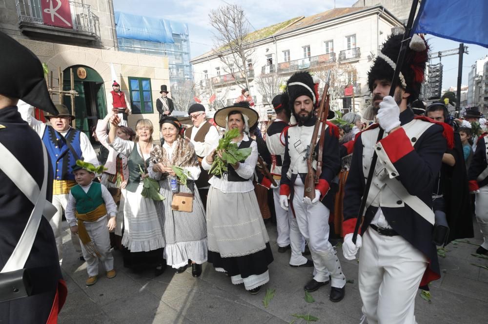 La representación de la expulsión de las tropas invasoras francesas congrega en el casco histórico a miles de personas para disfrutar del broche de oro a un fin de semana de fiesta.