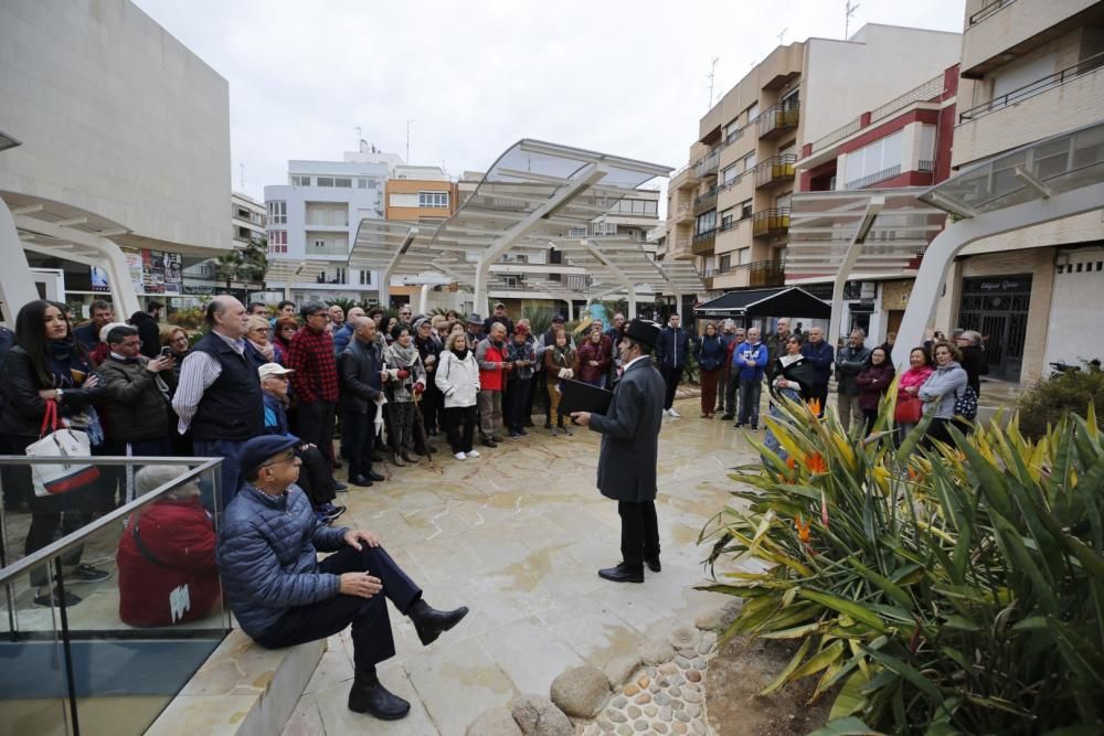 Ars Creatio rememoró este fin de semana con un recorrido teatralizado por Torrevieja el 190 aniversario del terremoto que asoló la comarca de la Vega Baja el 21 de marzo de 1829. Horas después de la r