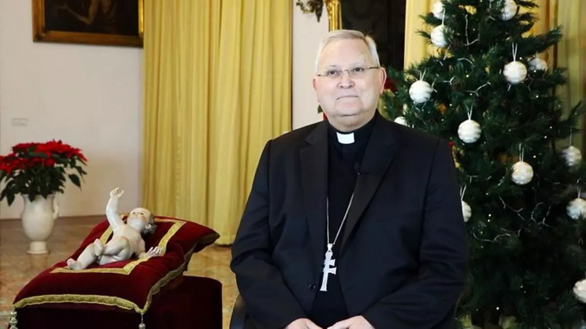 El obispo de Cartagena felicita la Navidad deseando "que nada empañe el mensaje del Evangelio"