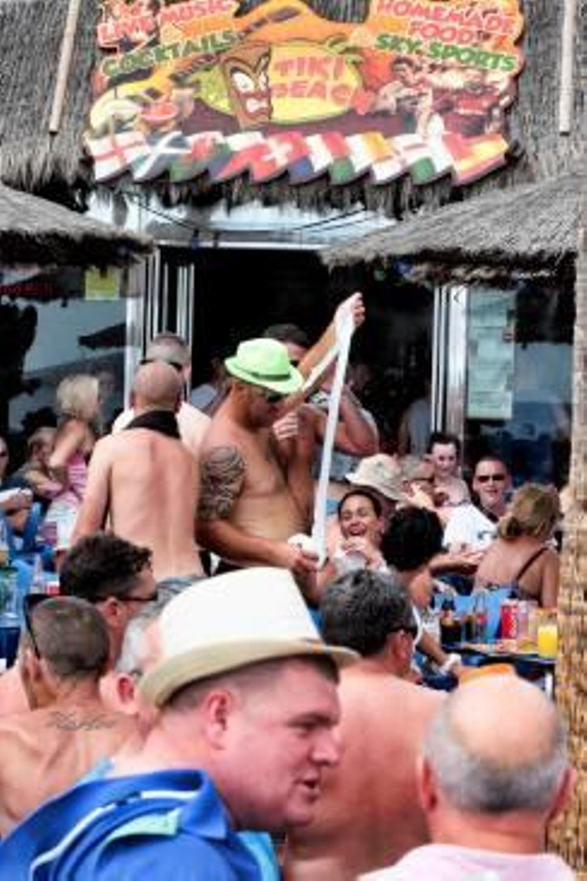 El pub Tiki Beach.