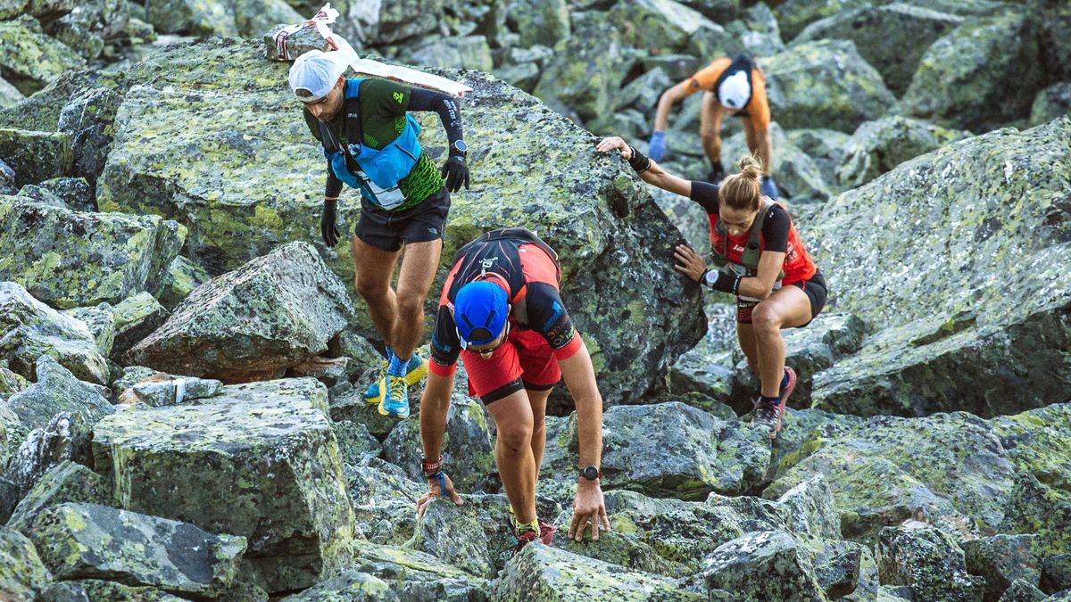 Varios participanes en la Ultra Sanabria