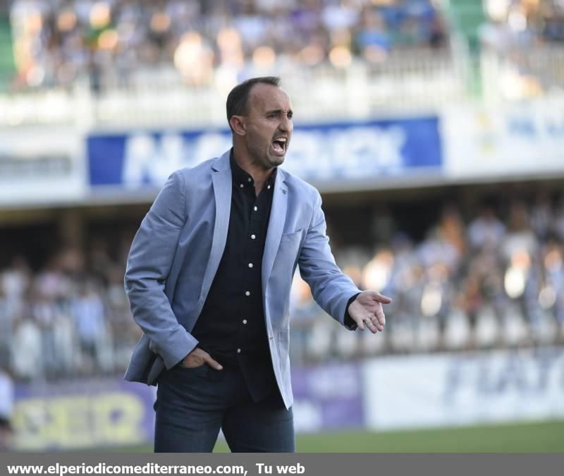 La afición del CD Castellón llena Castalia