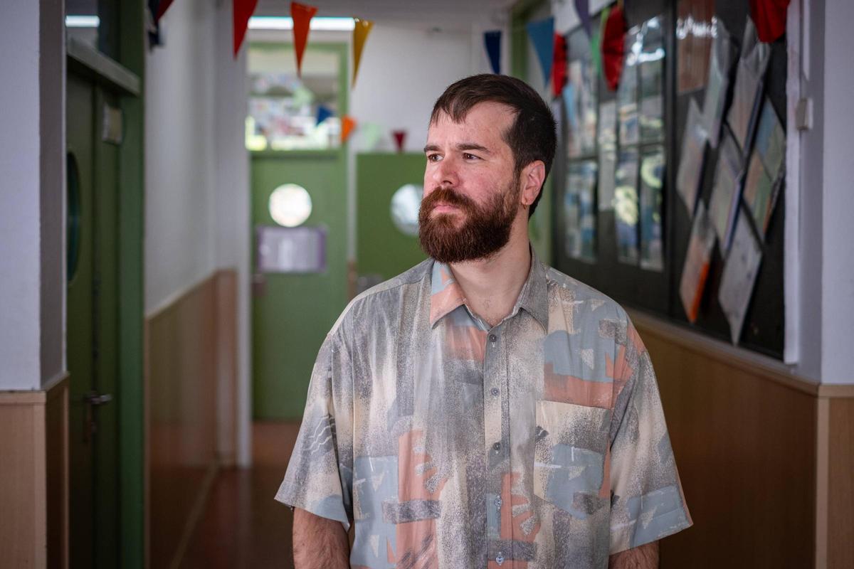 Yeray S. Iborra, esta semana en la escuela en la que trabaja en Barcelona.
