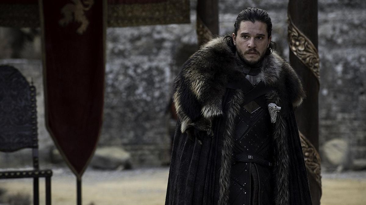 Kit Harington (Jon Nieve) la lía parda en un bar