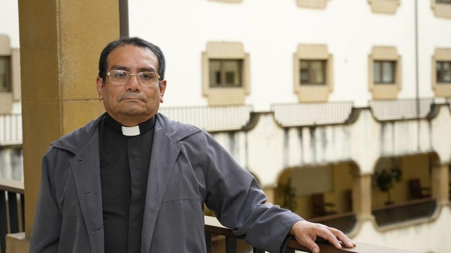 Juan Luis Monzón Viera, ayer, en la Casa Sacerdotal de Oviedo. | MARIO CANTELI