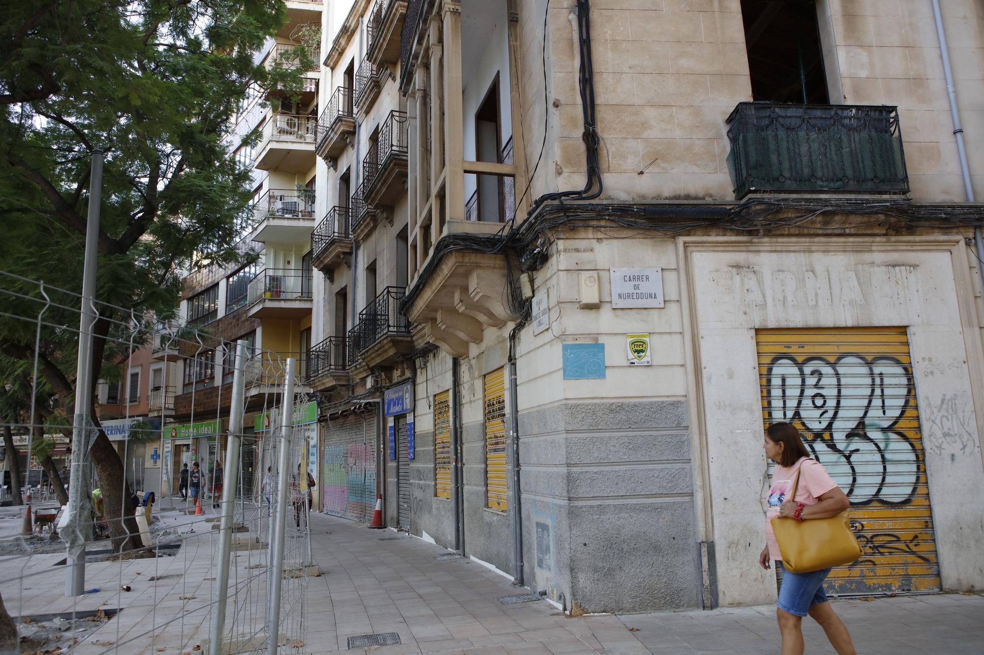 Vom Verkehrslärm zur Fußgängerzone: So sieht der Carrer Nuredduna in Palma de Mallorca jetzt aus