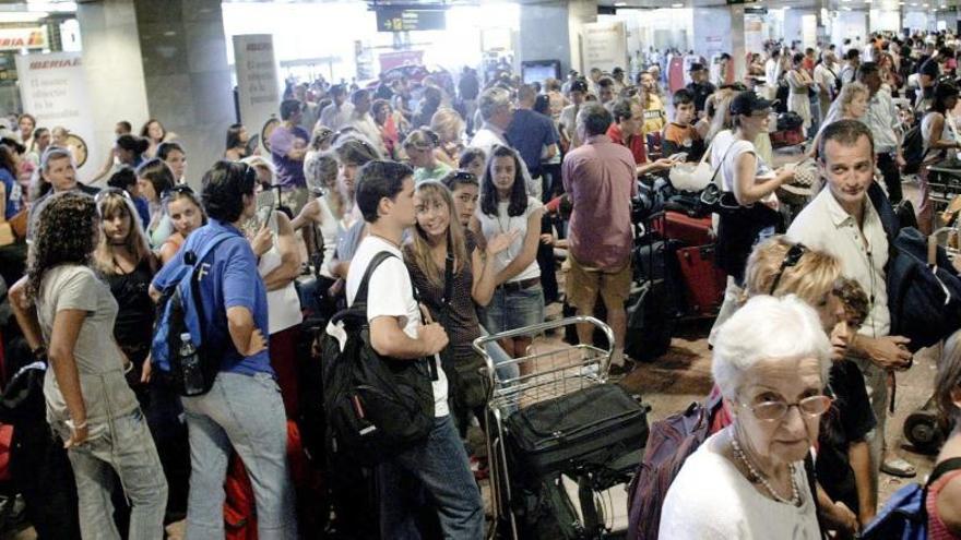 26 abusos que cometen las aerolíneas con los pasajeros