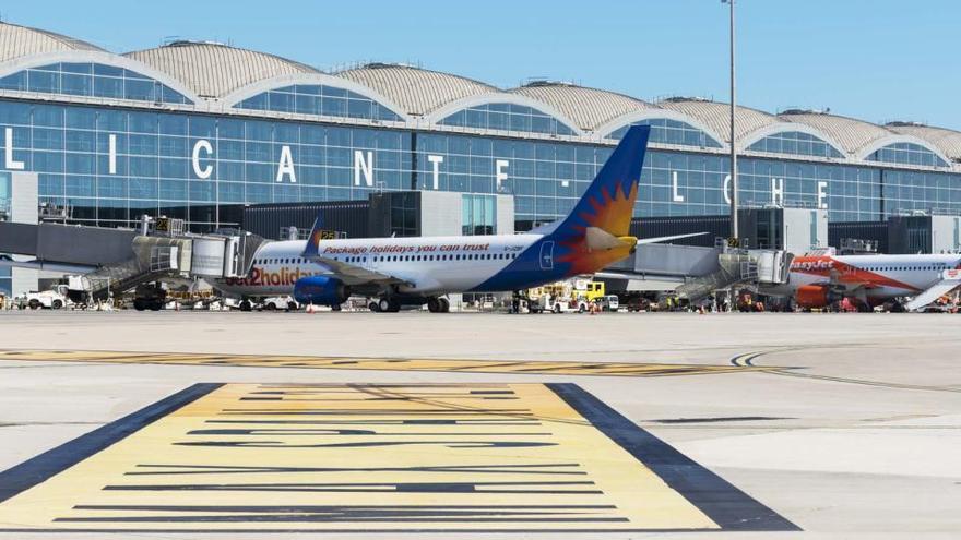 El Ministerio de Transportes modifica las servidumbres aeronáuticas del aeropuerto Alicante-Elche