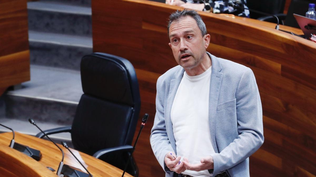 El consejero de Ordenación de Territorio, Urbanismo, Vivienda y Derechos Ciudadanos, Ovidio Zapico.