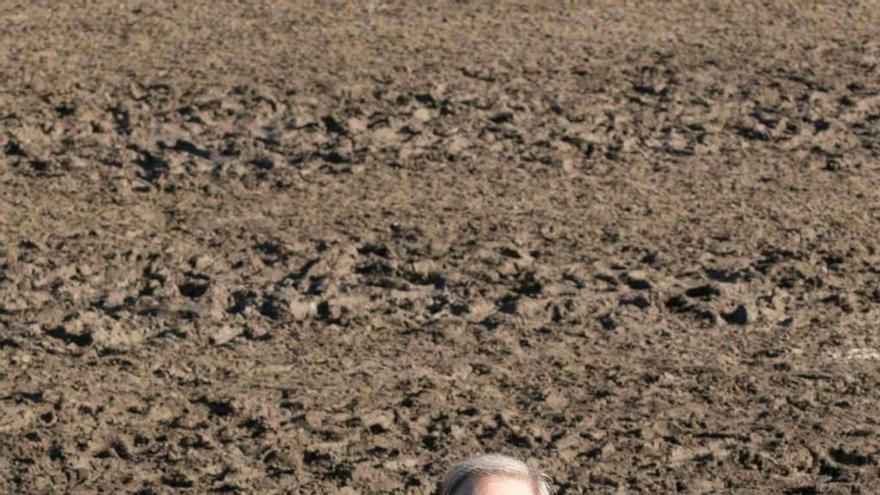 Francisco Baruque, en el campo de El Naranco.