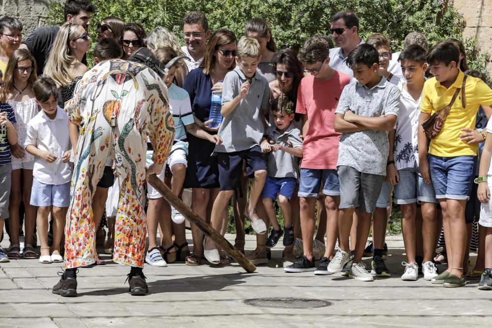 'Cossiers' con esencia del pueblo para loar al patrón