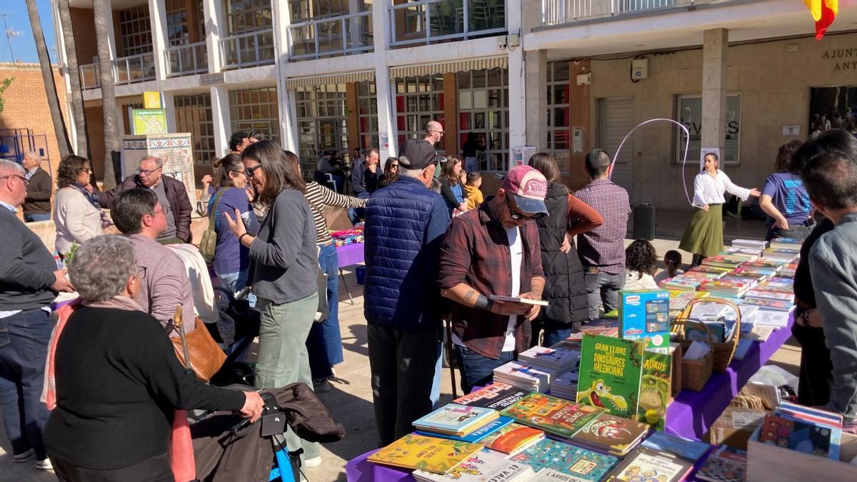 Un moment de la Fira de la Llengua de Benifairó de les Valls