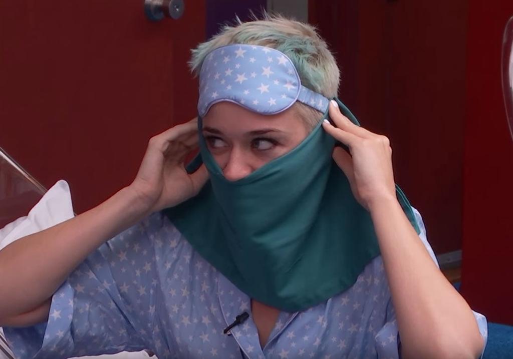 Katy Perry habla de sus amantes con James Corden