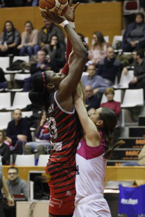 Uni Girona-CREF (91-78)