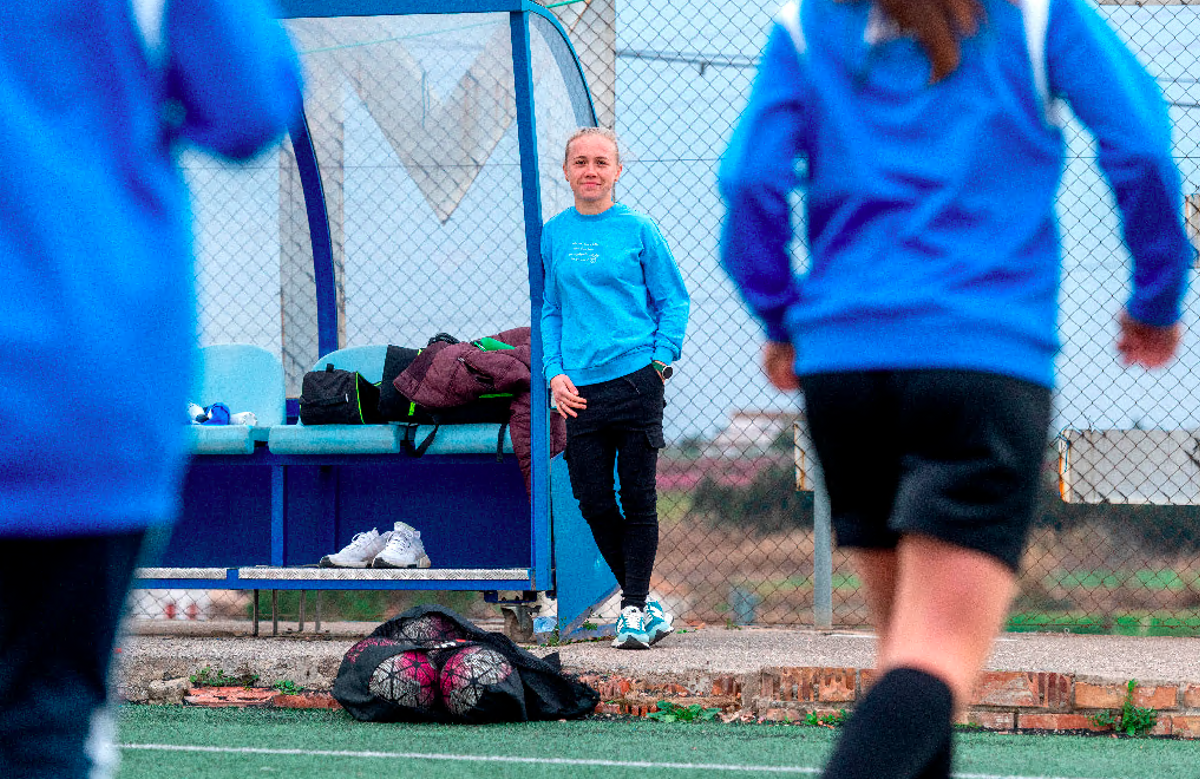 Tetyana Kytayeva, en el campo del AEM Lleida, su nuevo equipo