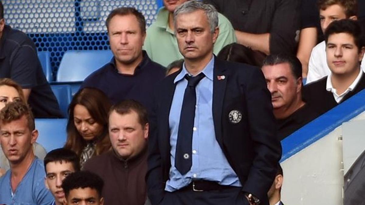 El futuro de Mourinho en el Chelsea se ha complicado tras la derrota del pasado sábado contra el Liverpool