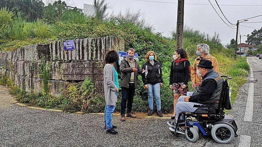 Bará, en O Viso, con Giráldez y colectivos vecinales.