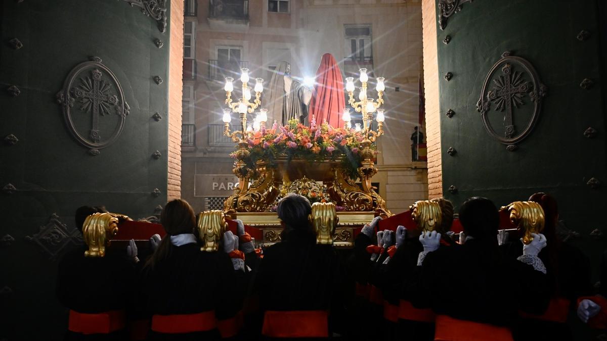 Las imágenes de la procesión del Cristo de la Misericordia y Virgen del Rosario en Cartagena