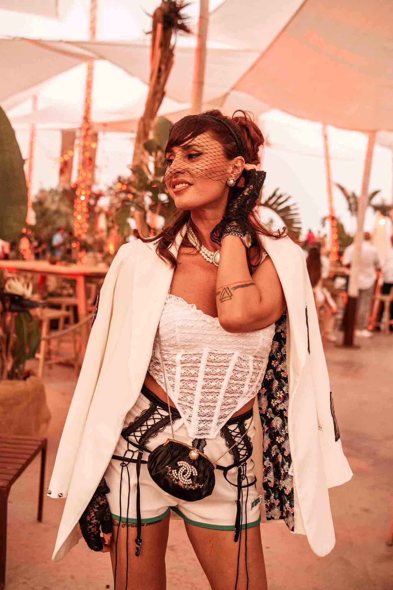 Puntapiedra reabre sus puertas con la fiesta que marca el inicio del verano 2025 en Alicante