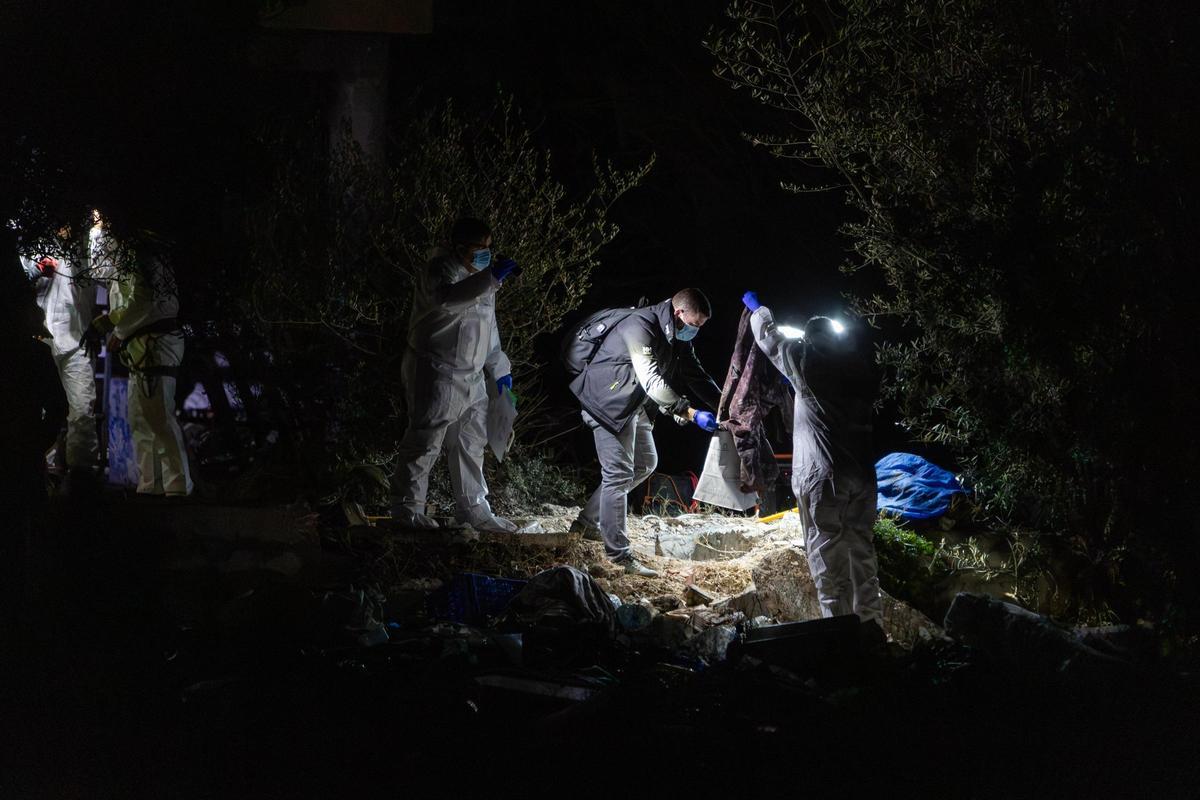 Hallan el cadáver de un joven en el interior de un pozo en La Vila