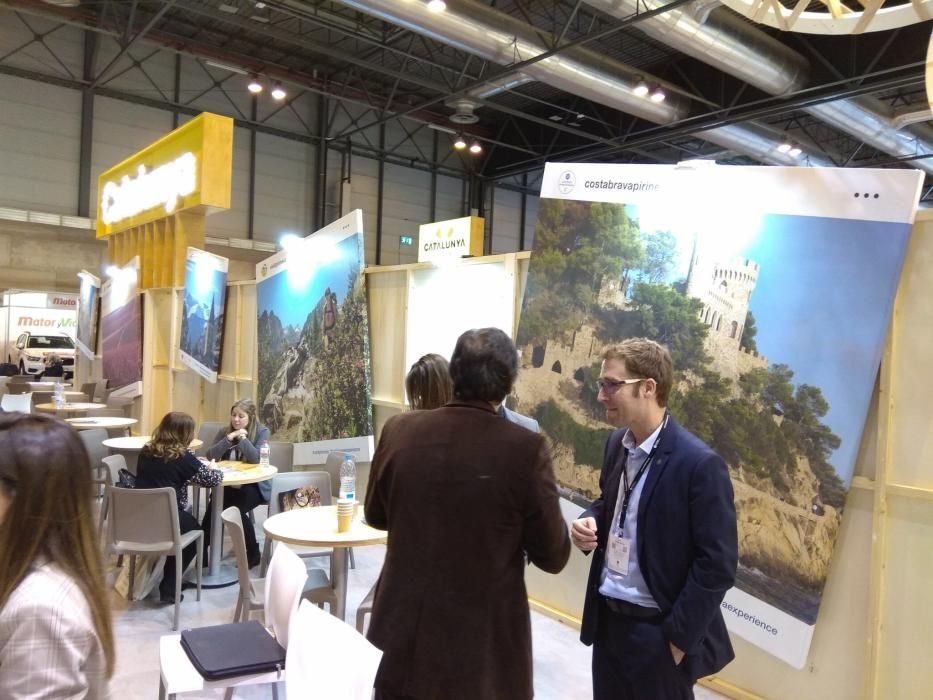 Les autoritats altempordaneses fent promoció a Fitur.