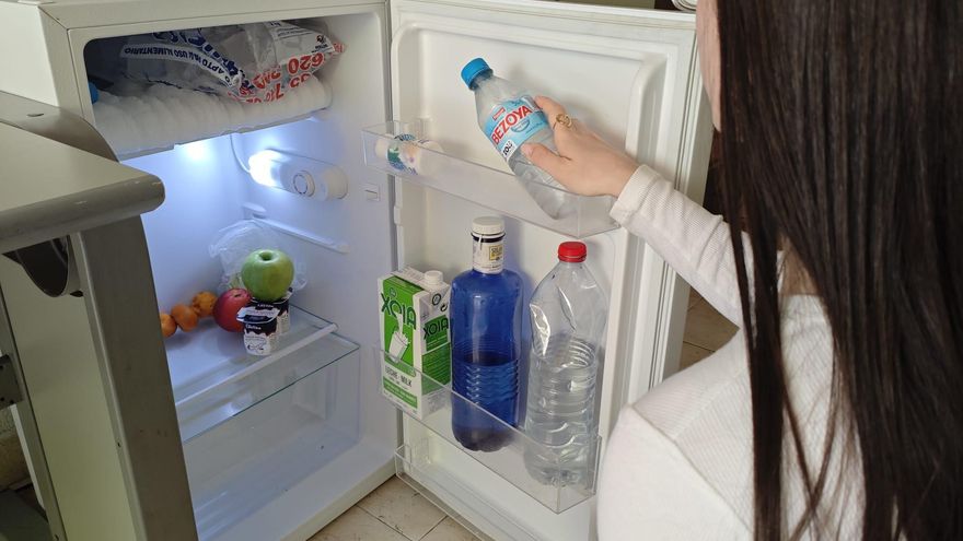 Facua informa de que los consumidores pueden reclamar a las eléctricas por las averías de electrodomésticos por subidas de tensión tras el apagón