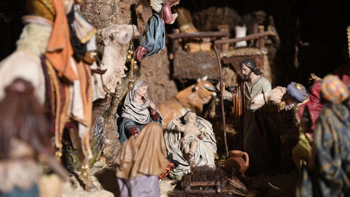 Así es el belén de la iglesia nueva de Santa Cruz de Liáns