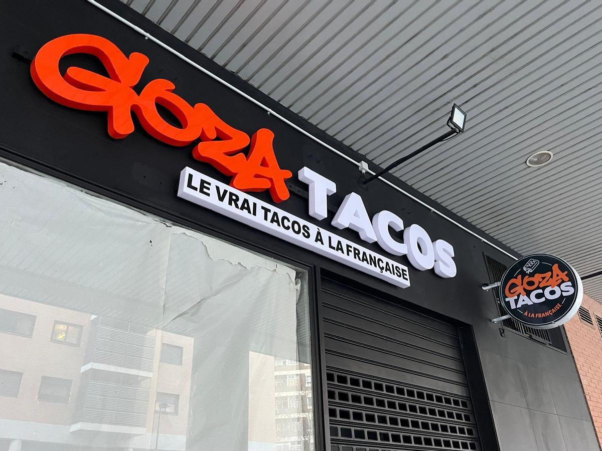 Fachada de Goza Tacos, futura apertura en el barrio del Arrabal (Zaragoza)
