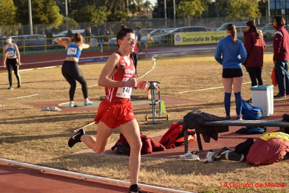 Control federativo de atletismo en Cartagena