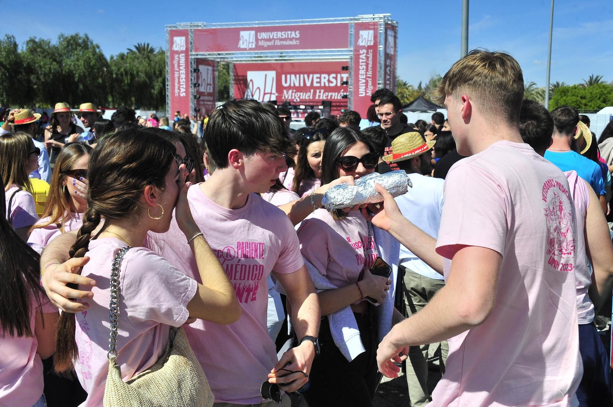 Fiestón de primavera en la UMH de Elche