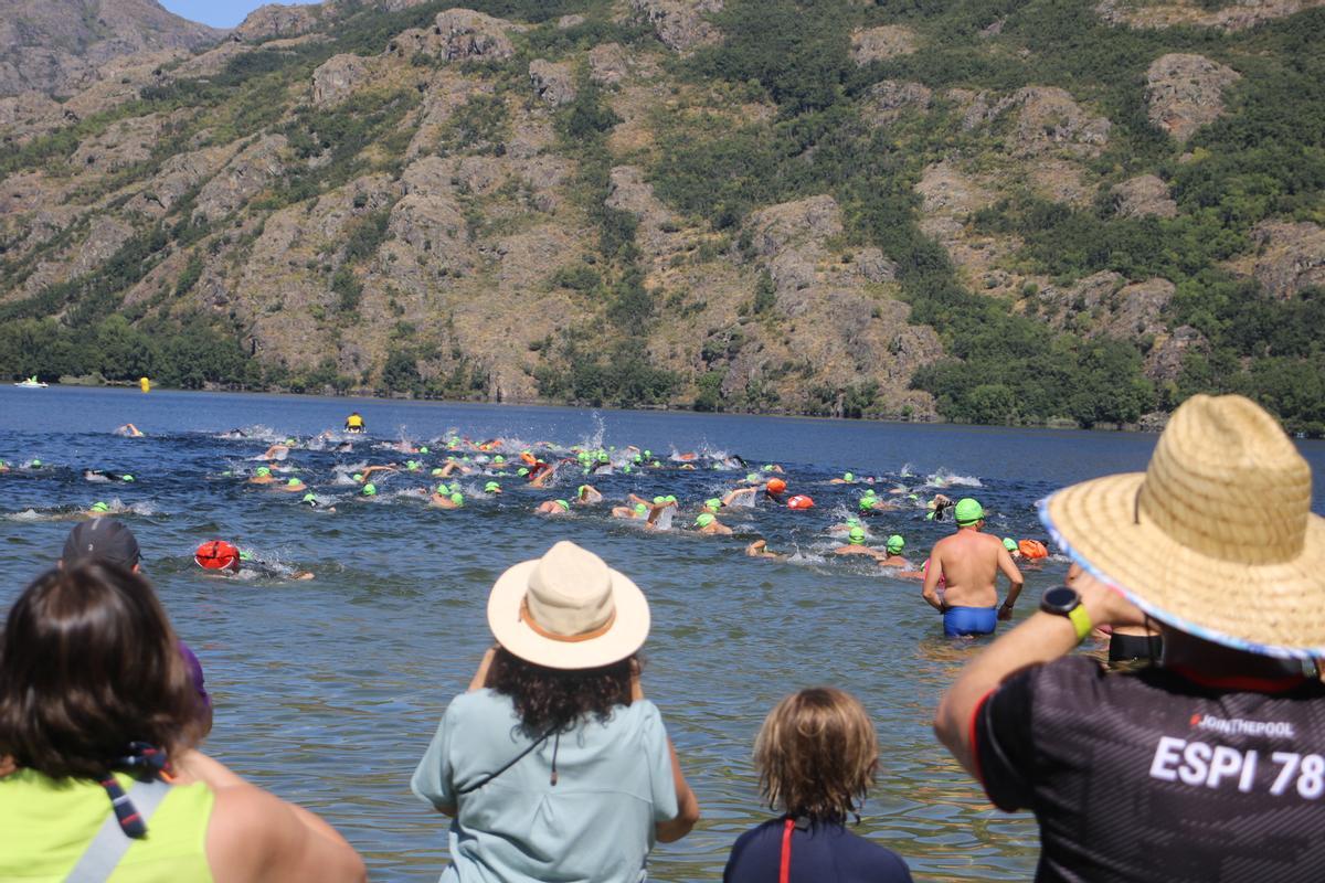 GALERÍA || Asi ha sido la Travesía a Nado Lago Sanabria 2024