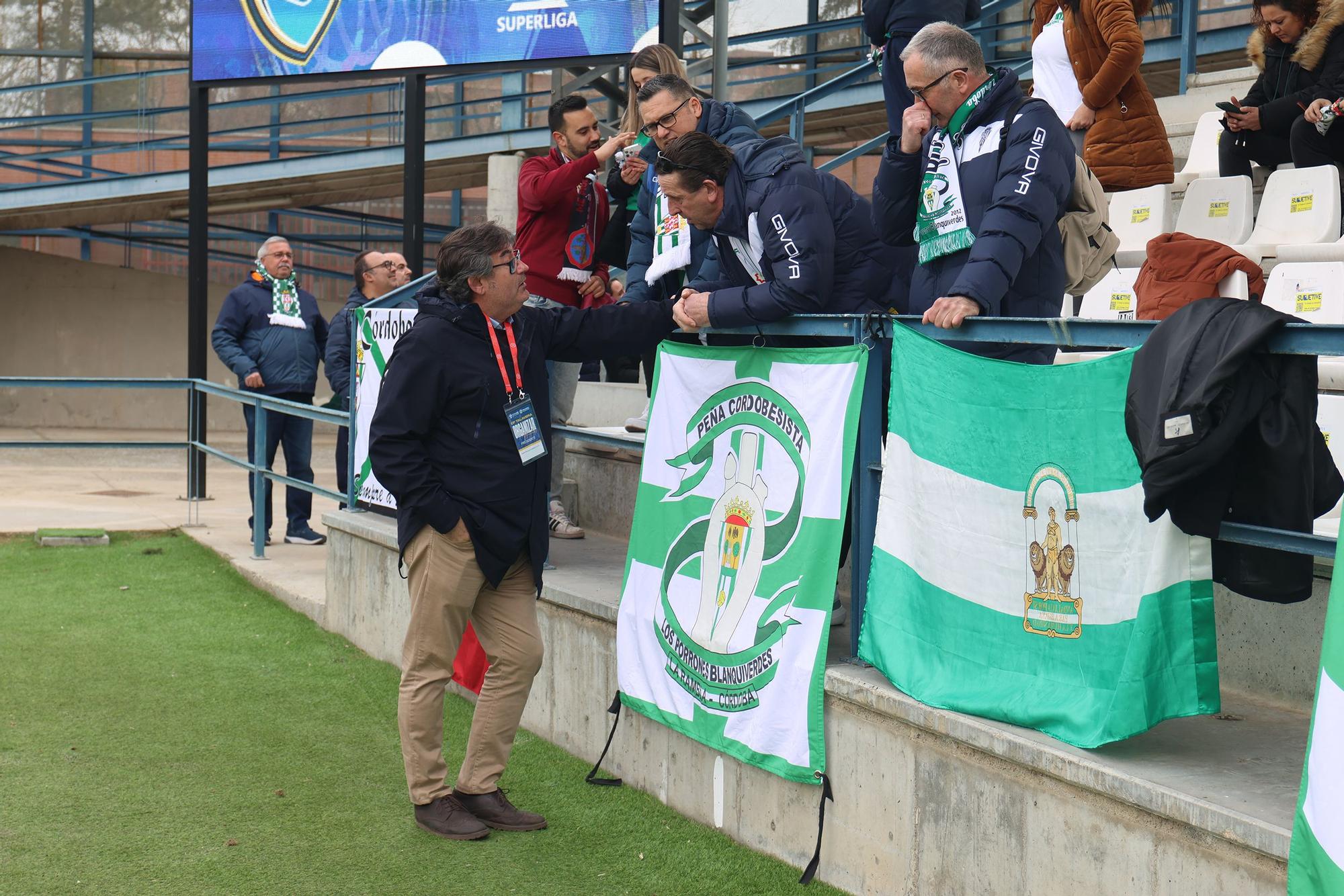 Los aficionados en el Talavera de la Reina-Córdoba CF