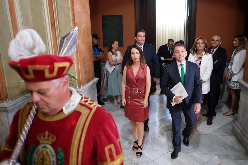 Negociación de pacto en Santa Cruz de Tenerife