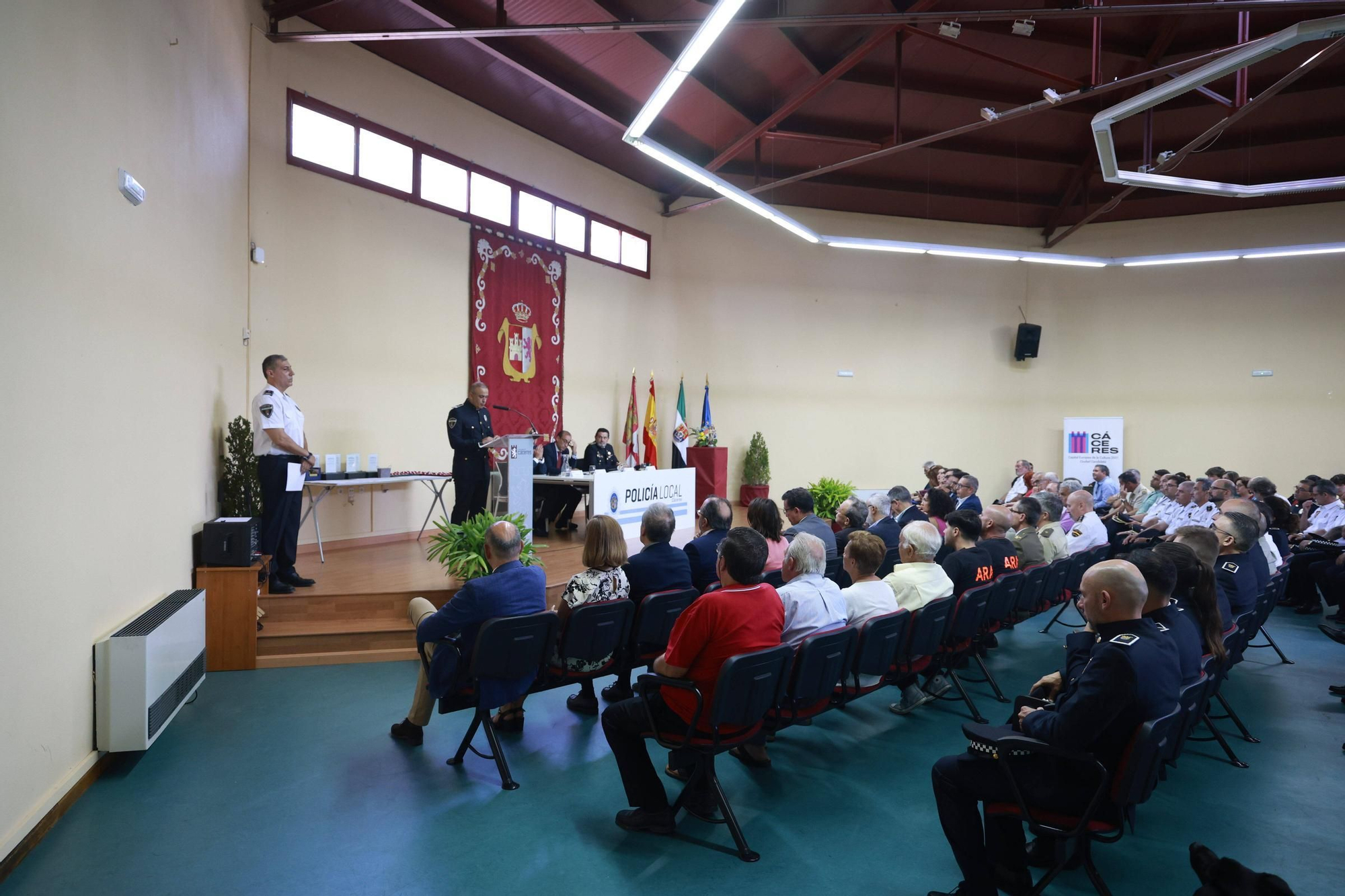 Acto institucional de la Policía Local de Cáceres por la festividad de la Virgen del Carmen